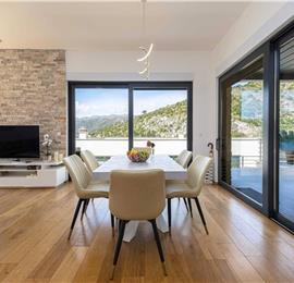 4 bedroom villa with pool and sea views near Dubrovnik sleeps 8